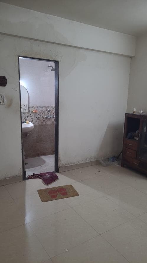 Property Photos 17