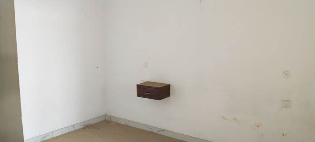 Property Photos 3