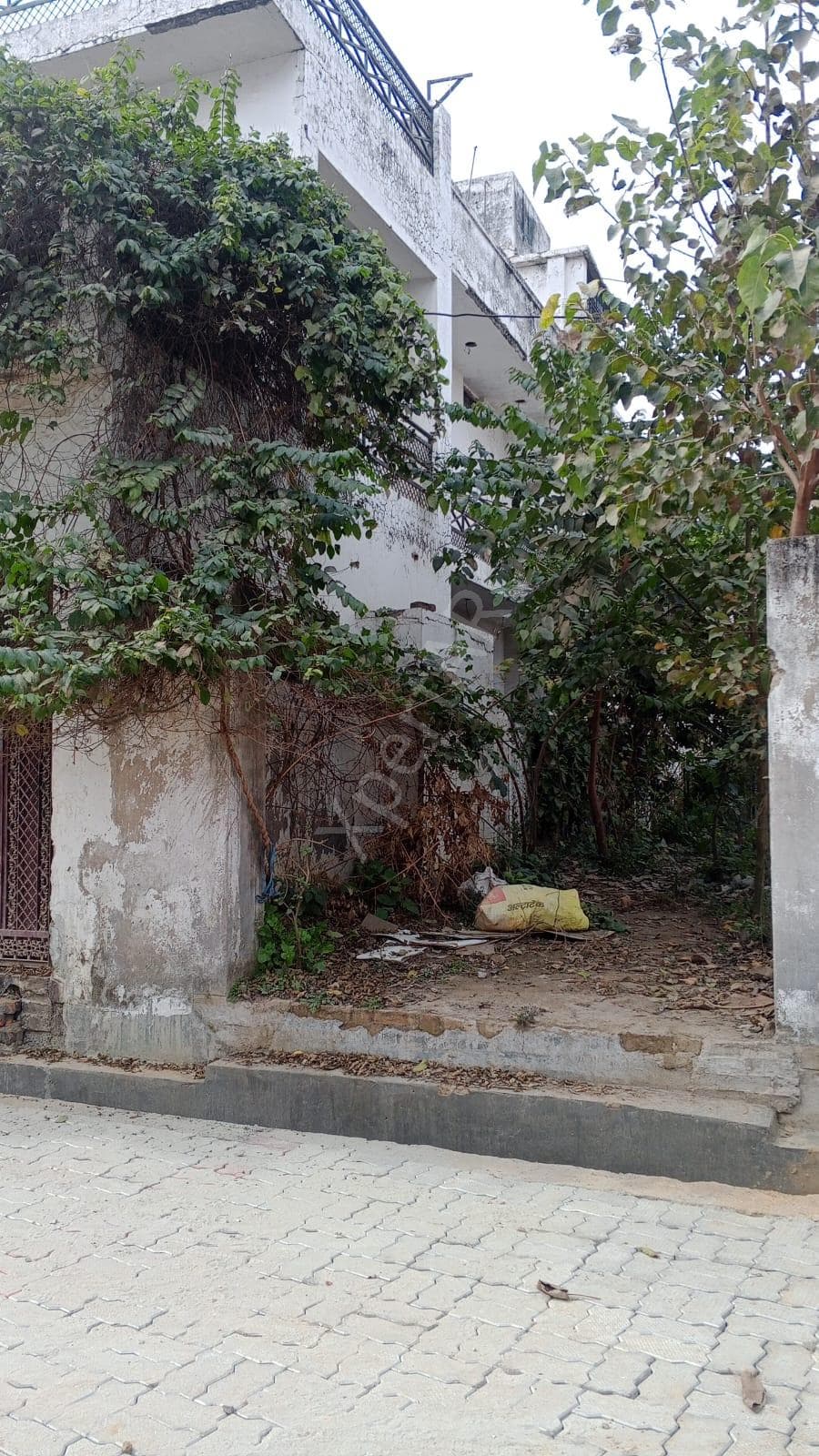 Property Photos 4