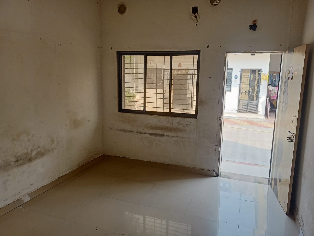 Property Photos 5