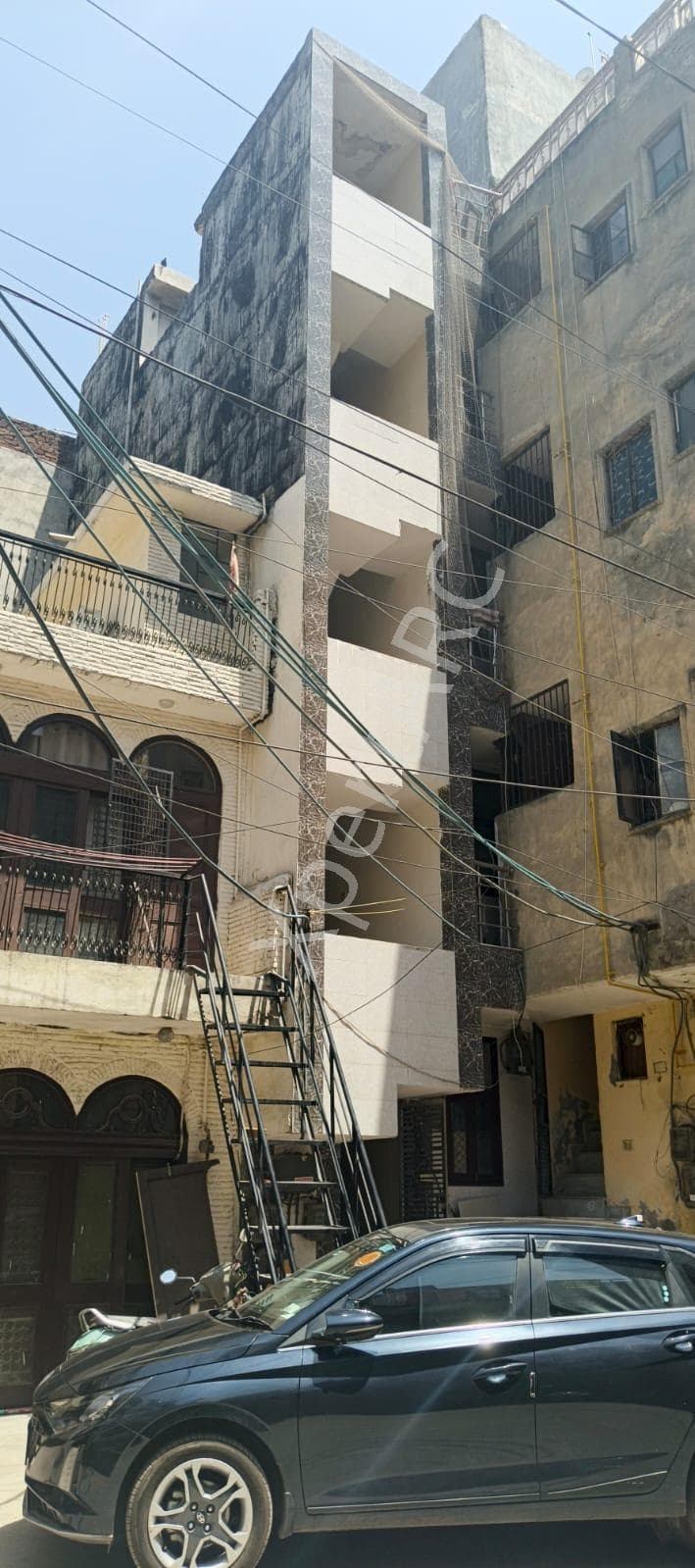 Property Photos 8
