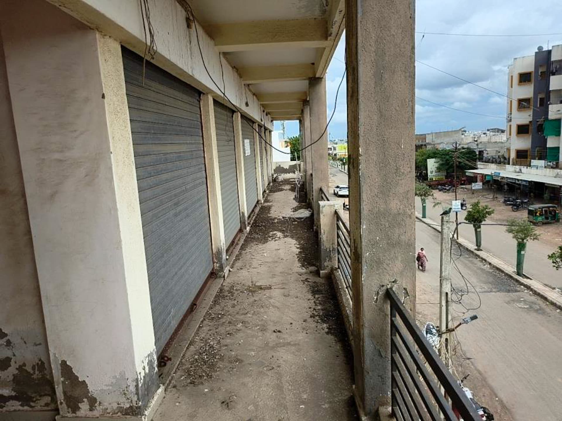 Property Photos 23