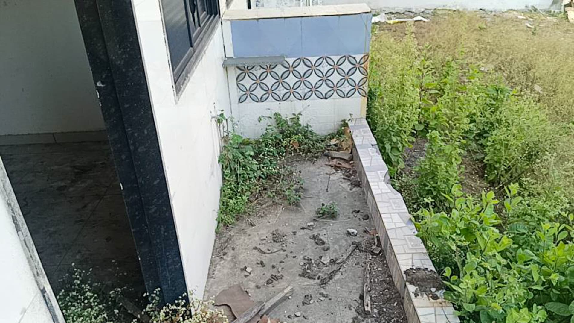Property Photos 8