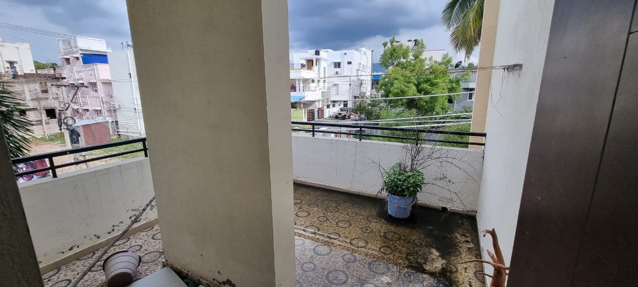 Property Photos 9