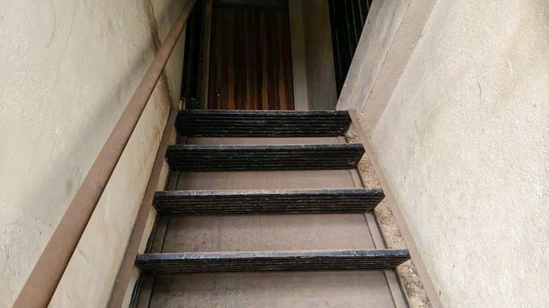 Property Photos 5