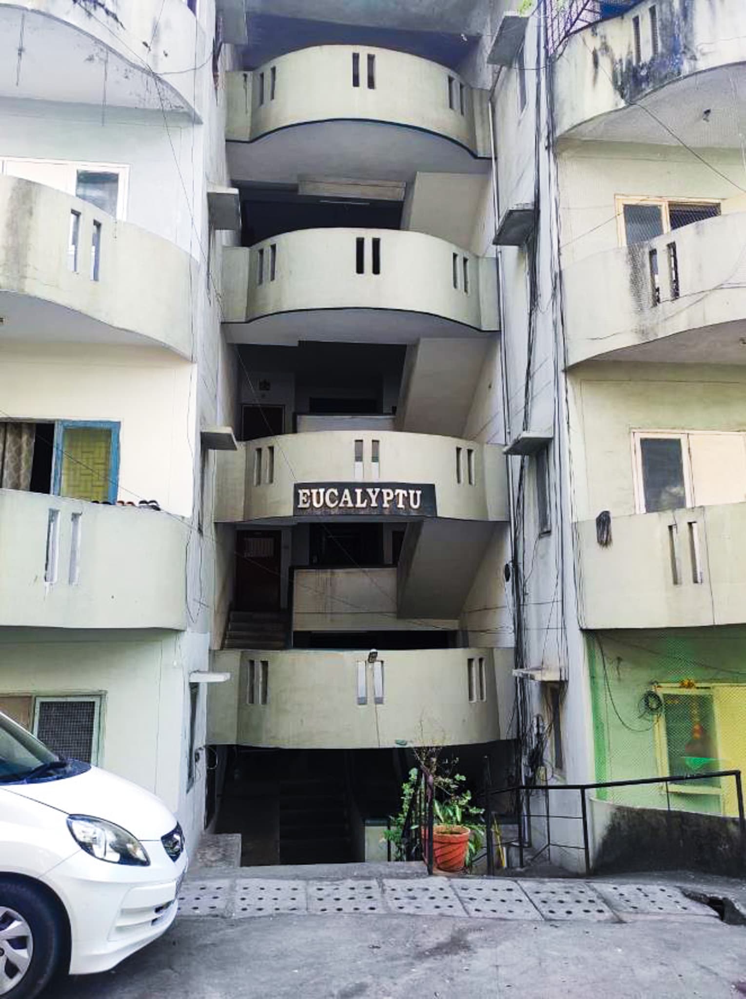 Property Photos 27