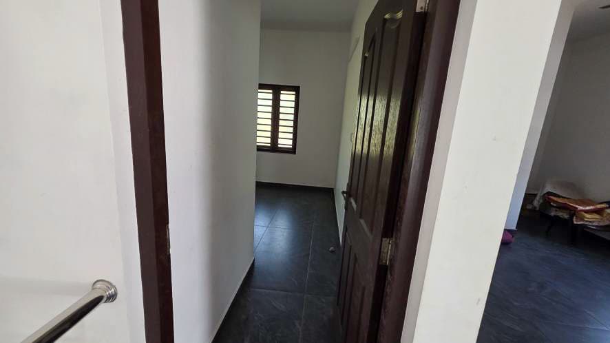 Property Photos 25