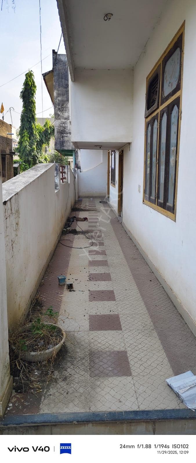 Property Photos 26