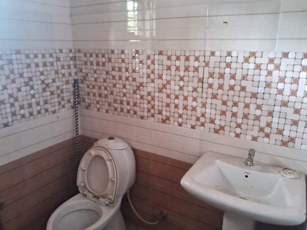 Property Photos 5