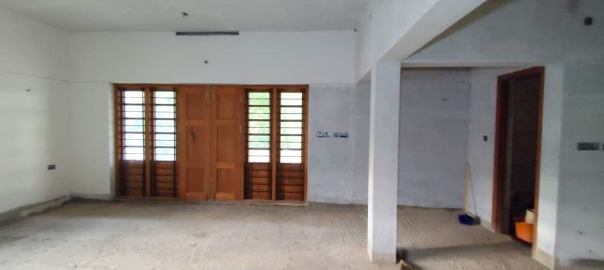 Property Photos 23