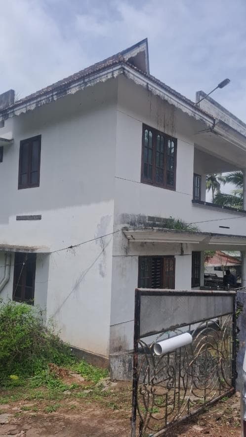 Property Photos 23