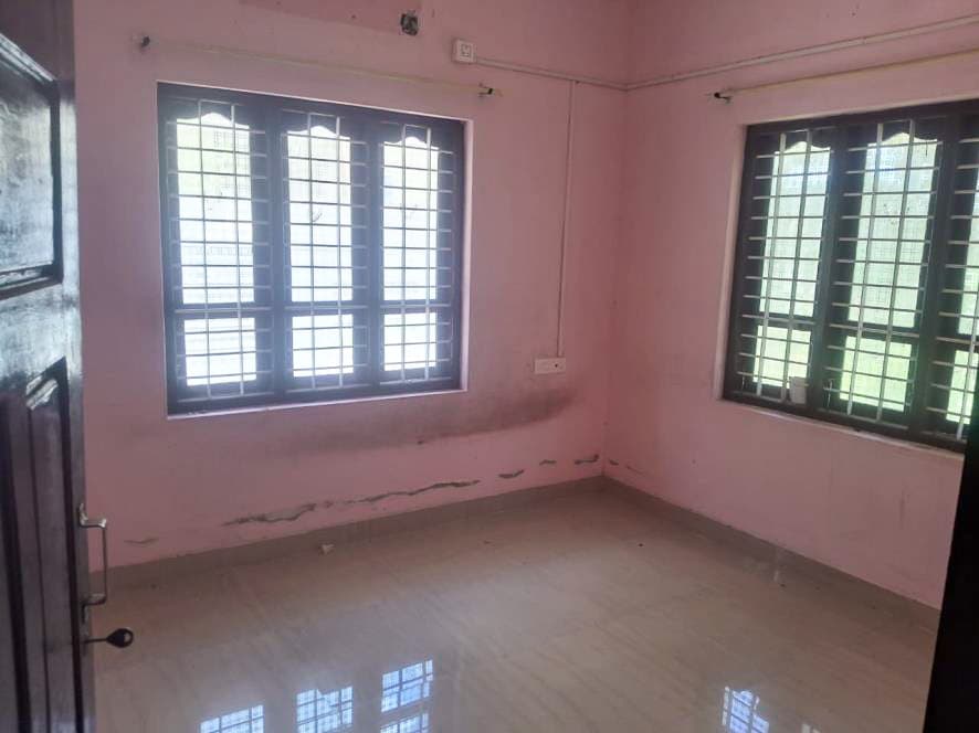 Property Photos 11