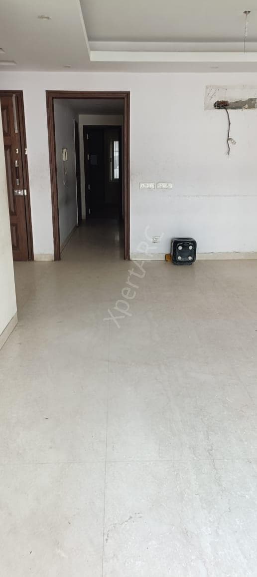 Property Photos 35