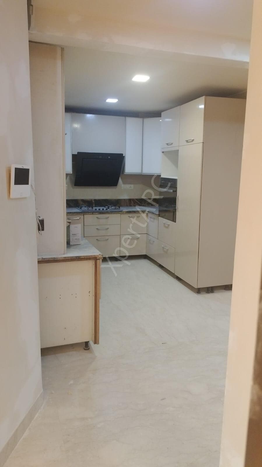 Property Photos 7