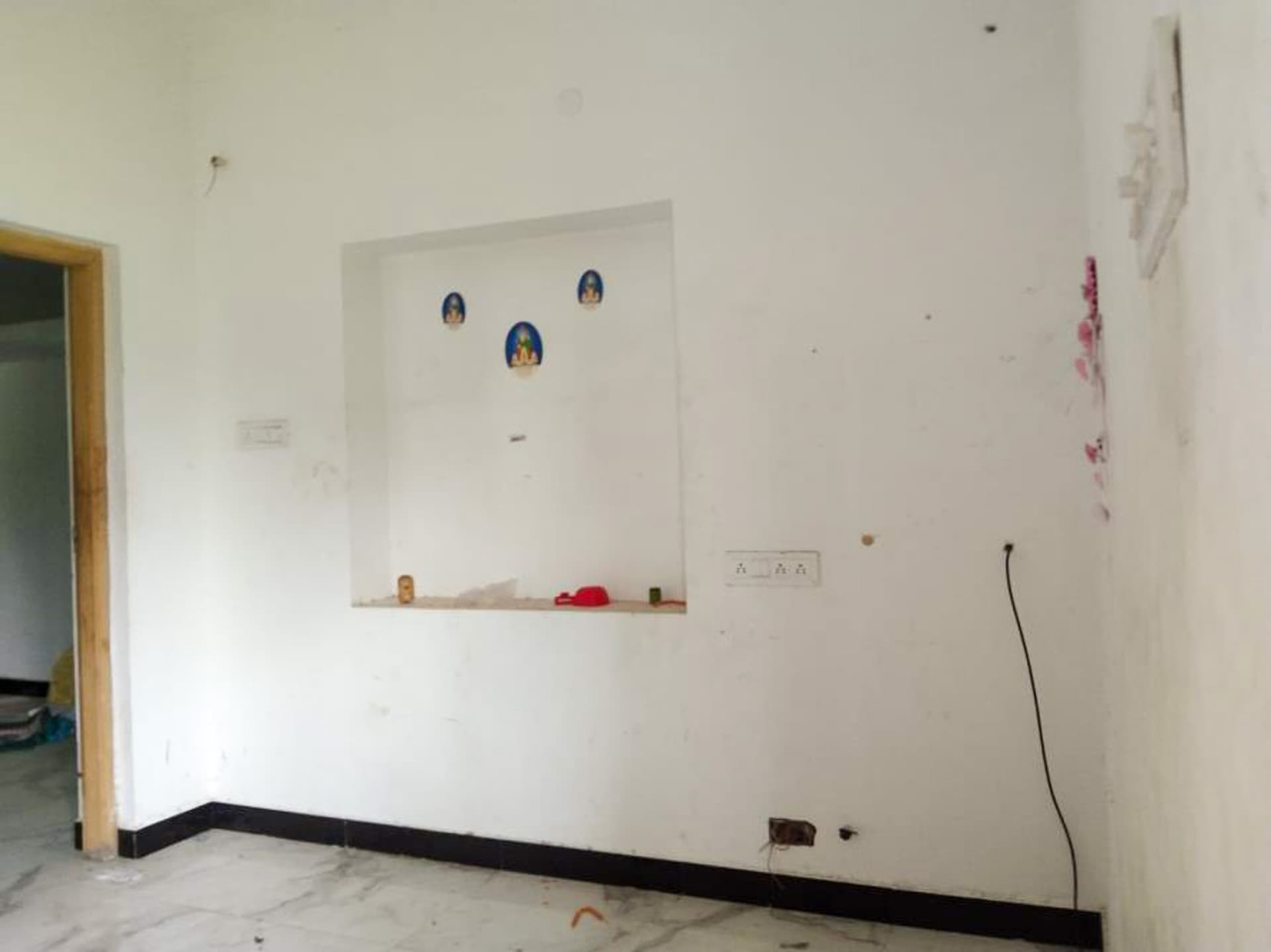 Property Photos 18
