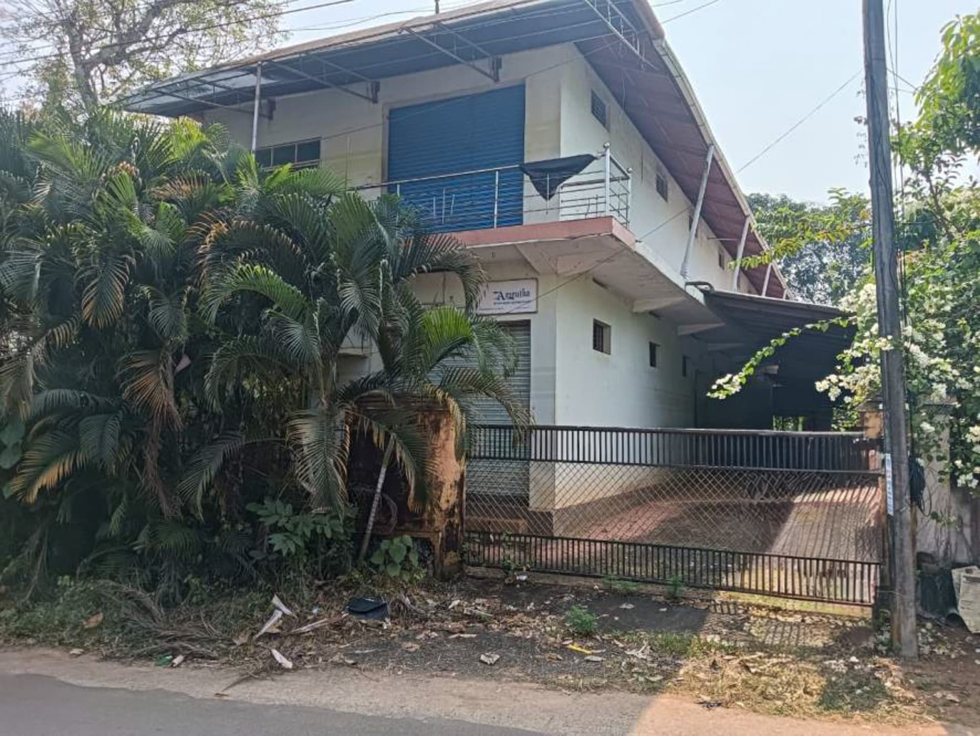 Property Photos 8