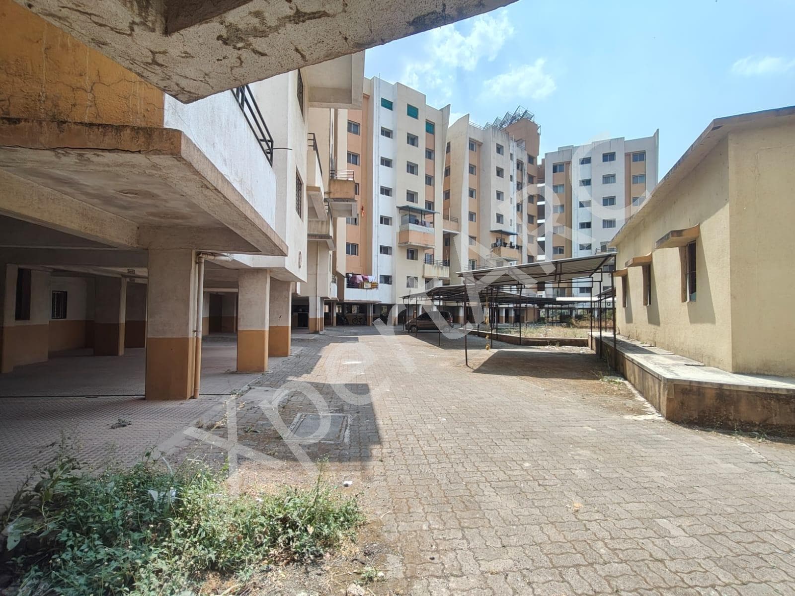 Property Photos 17