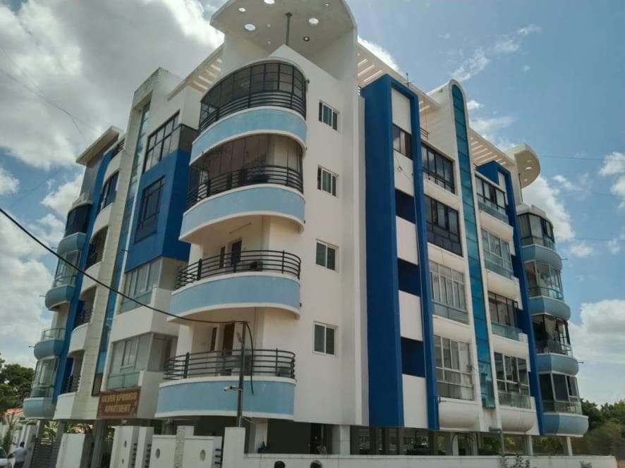 Property Photos 18