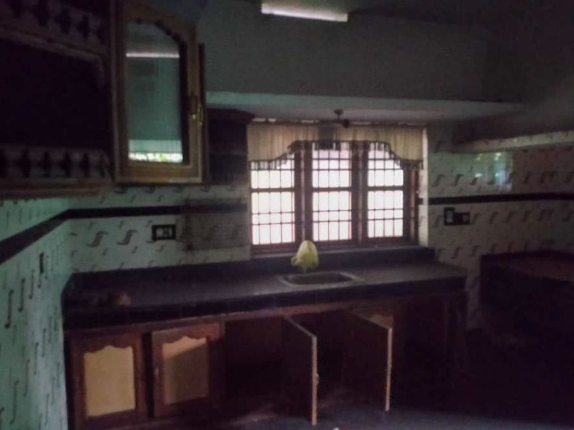 Property Photos 6
