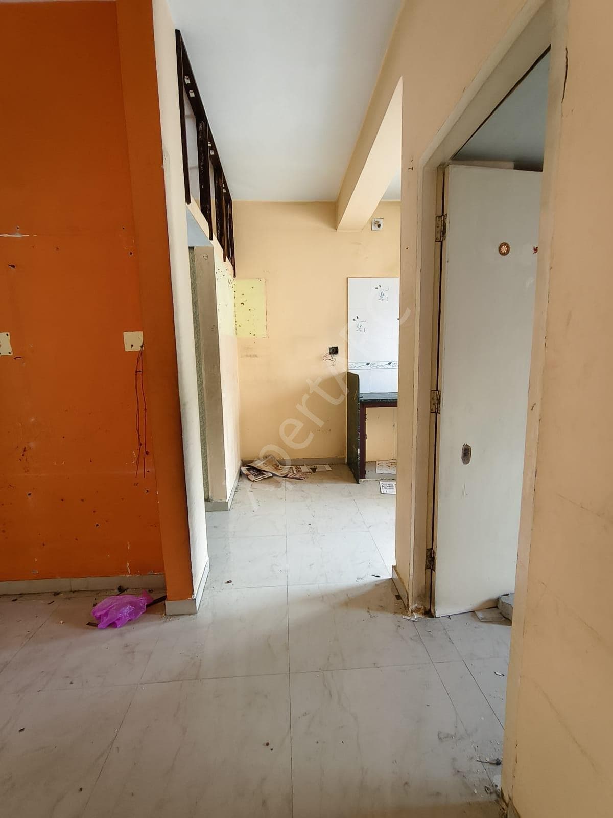 Property Photos 18