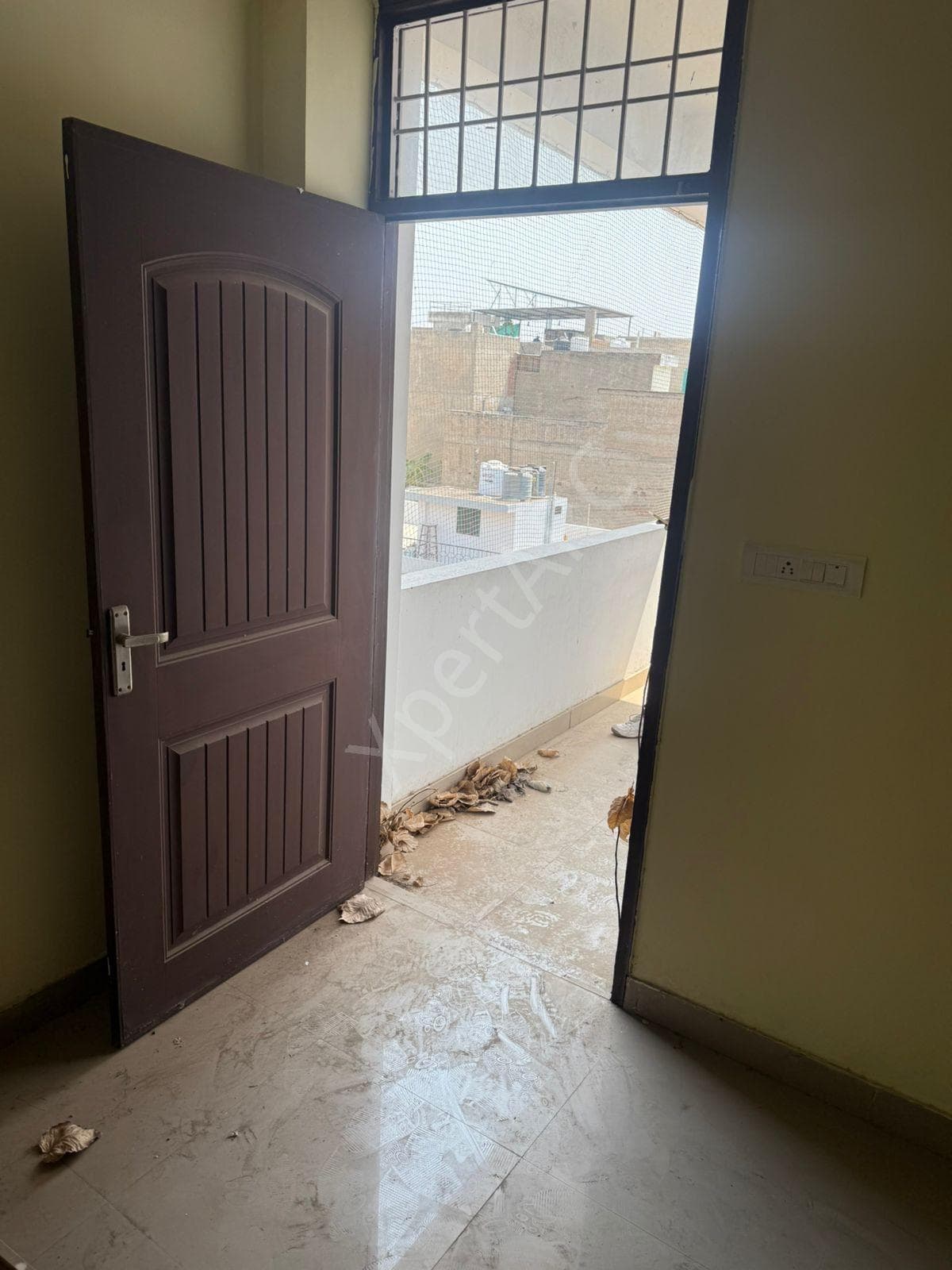 Property Photos 6