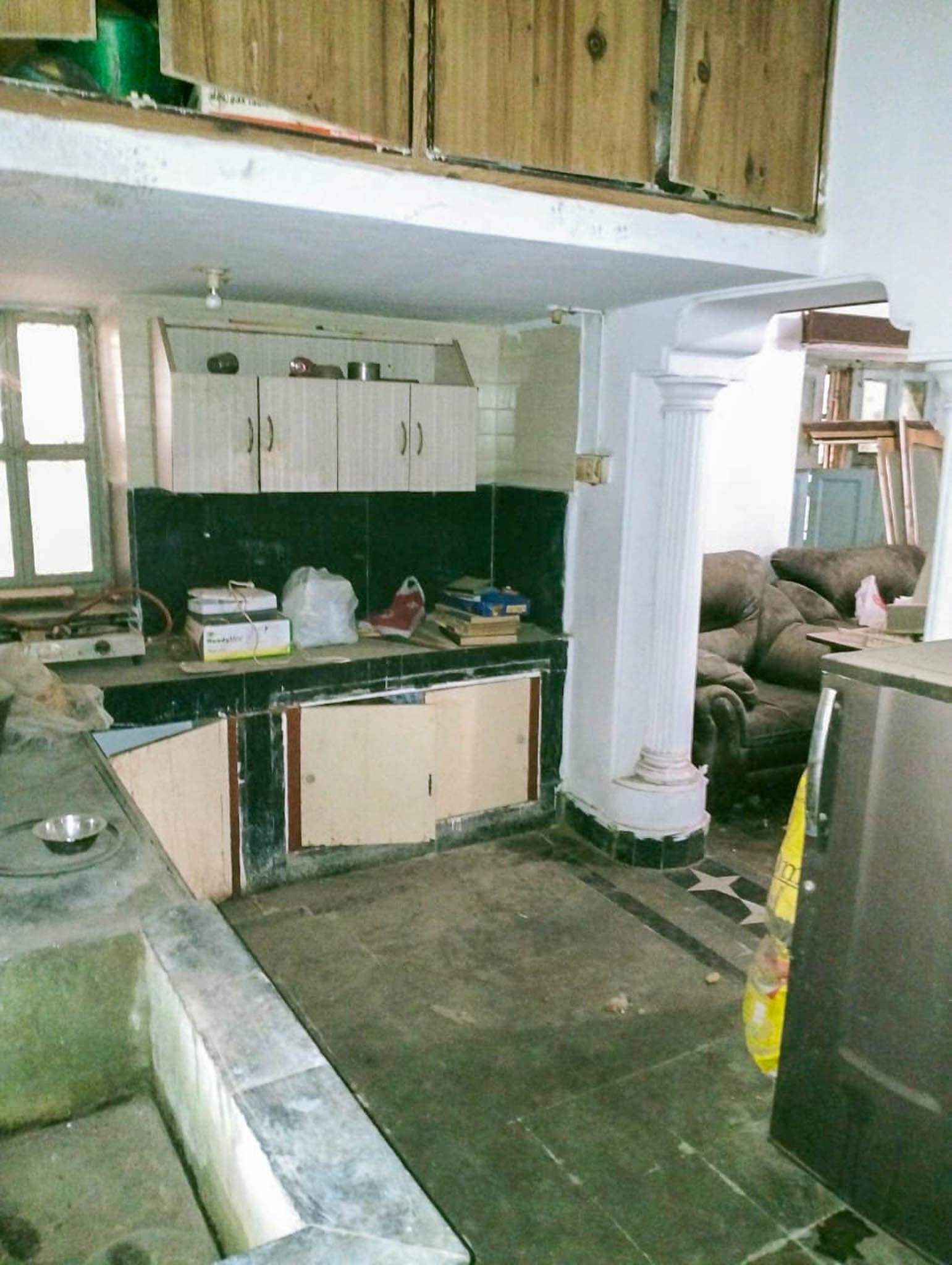 Property Photos 28