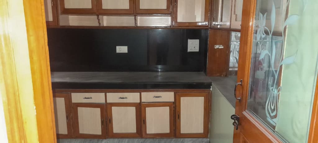 Property Photos 39