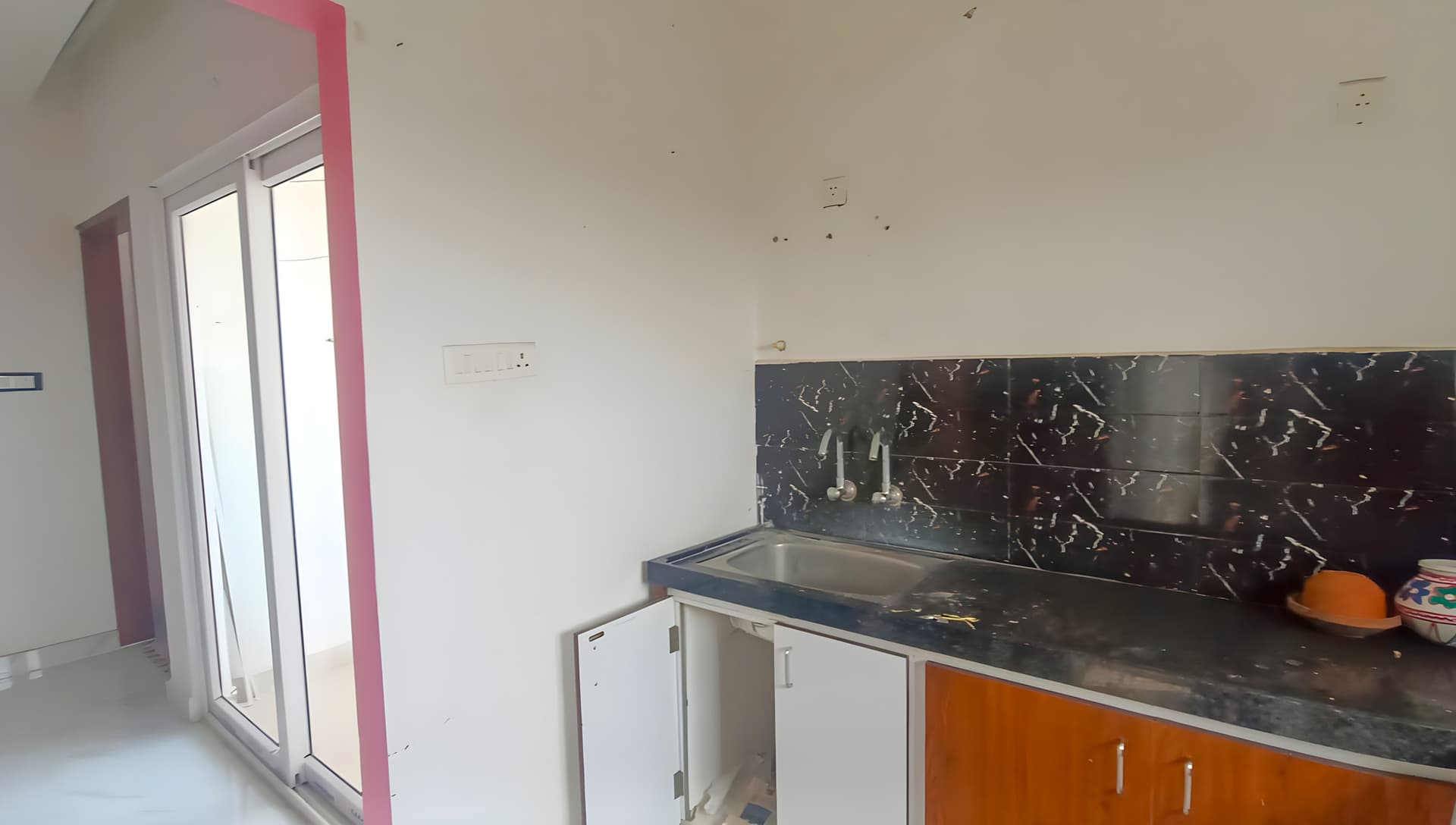 Property Photos 6