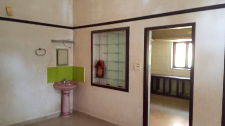 Property Photos 28