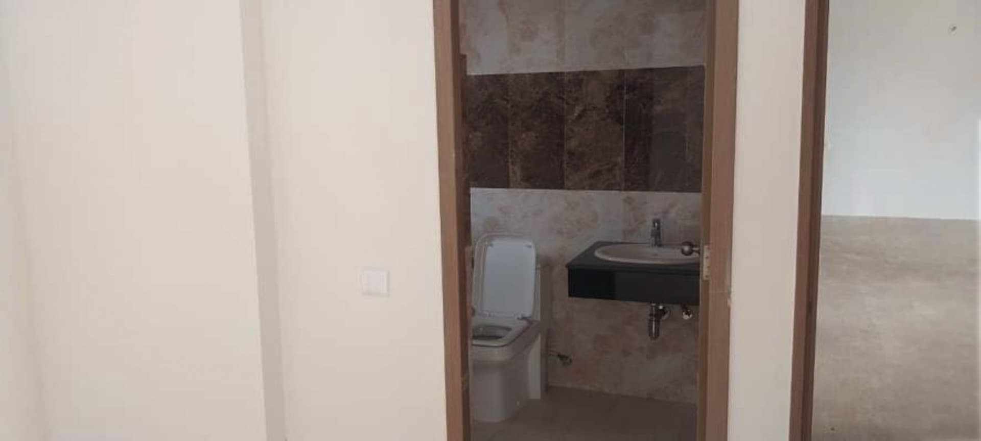 Property Photos 16