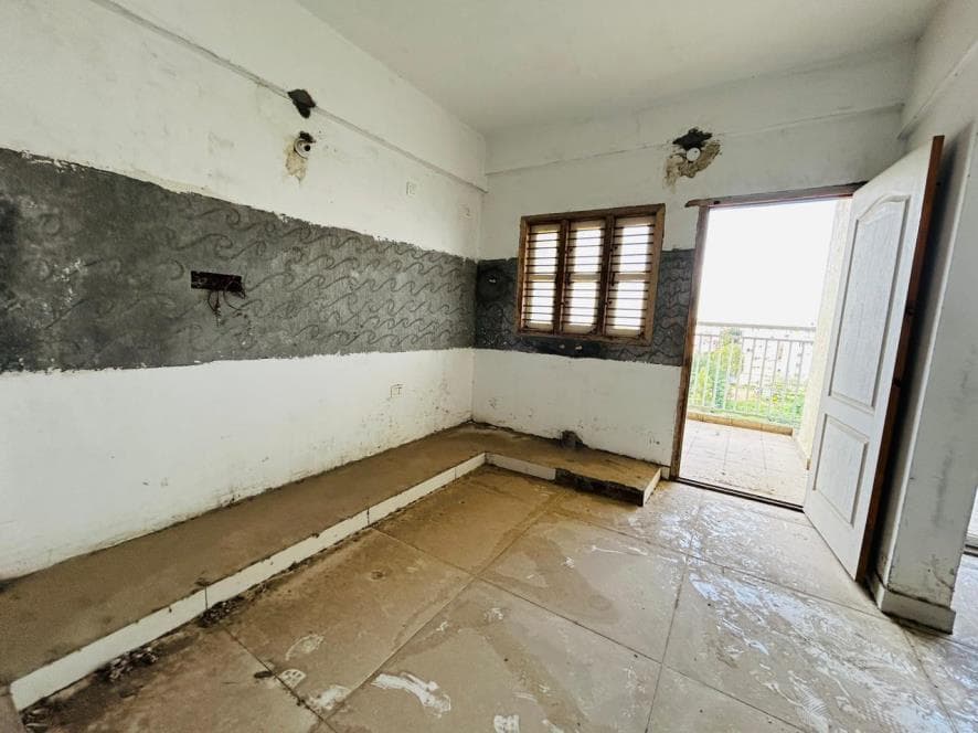 Property Photos 15