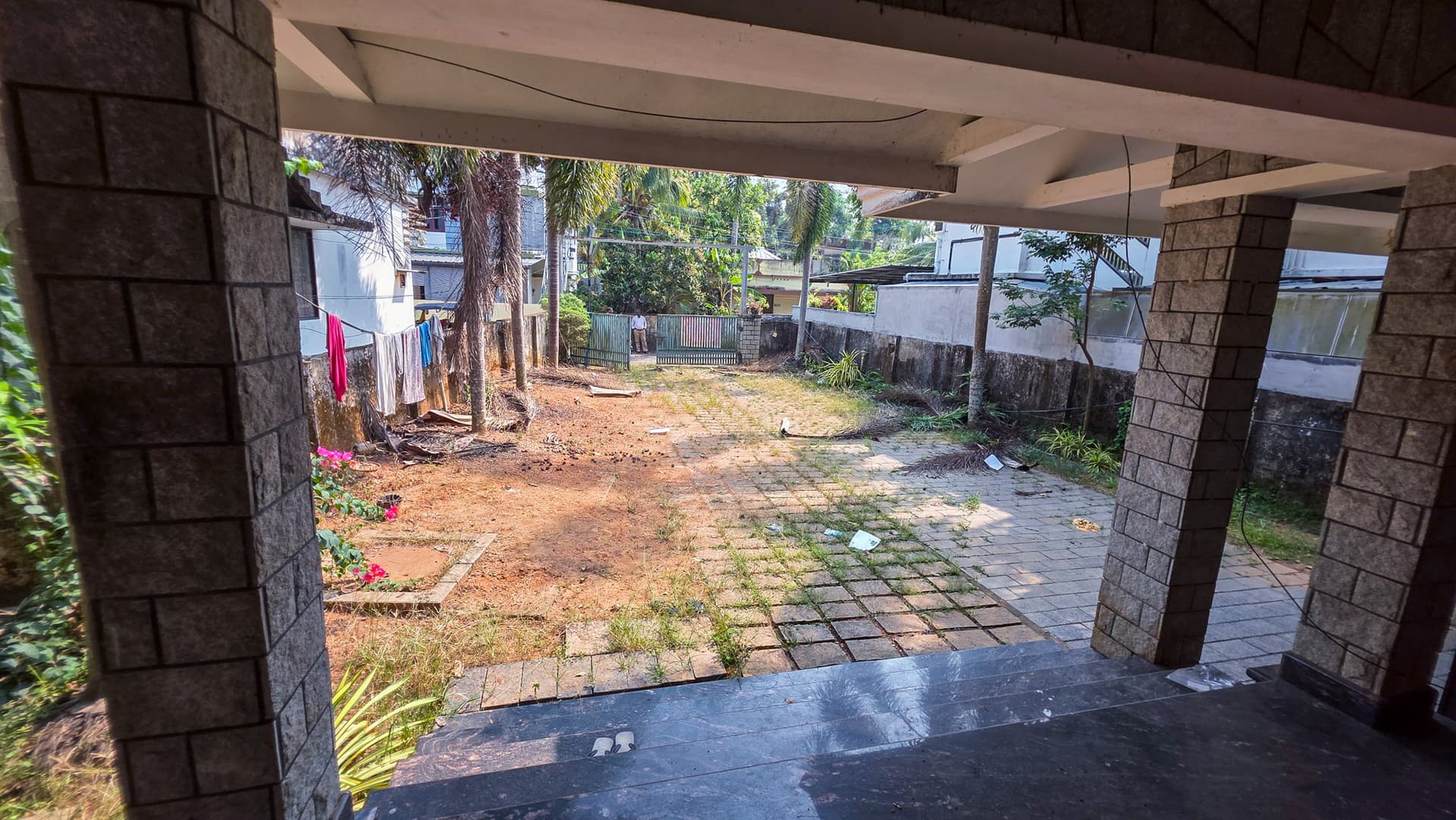 Property Photos 23