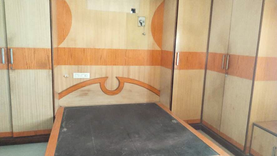 Property Photos 14