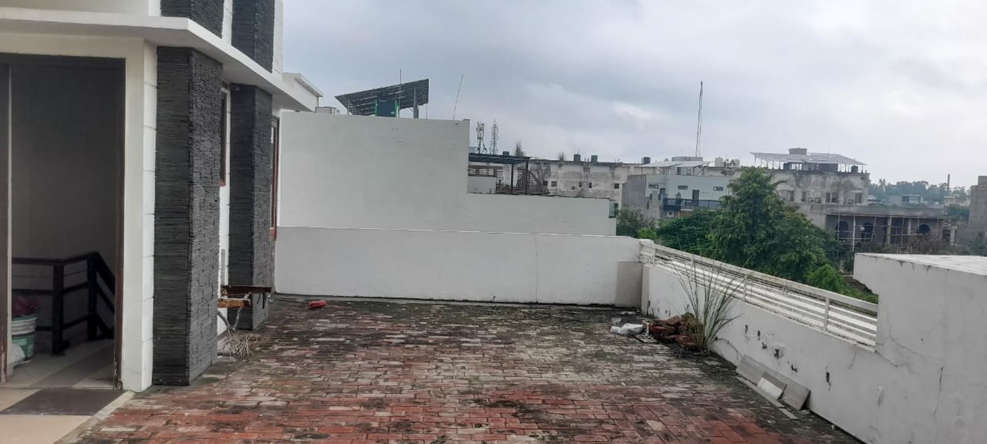 Property Photos 9