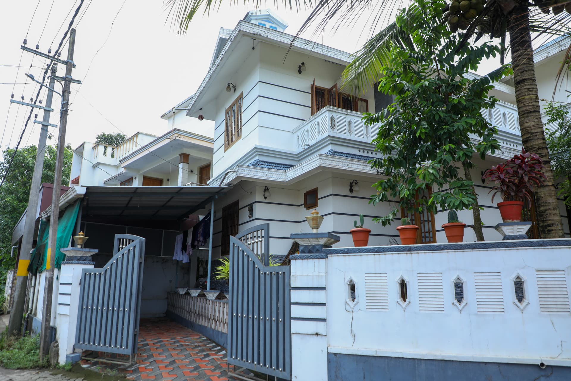 Property Photos 12