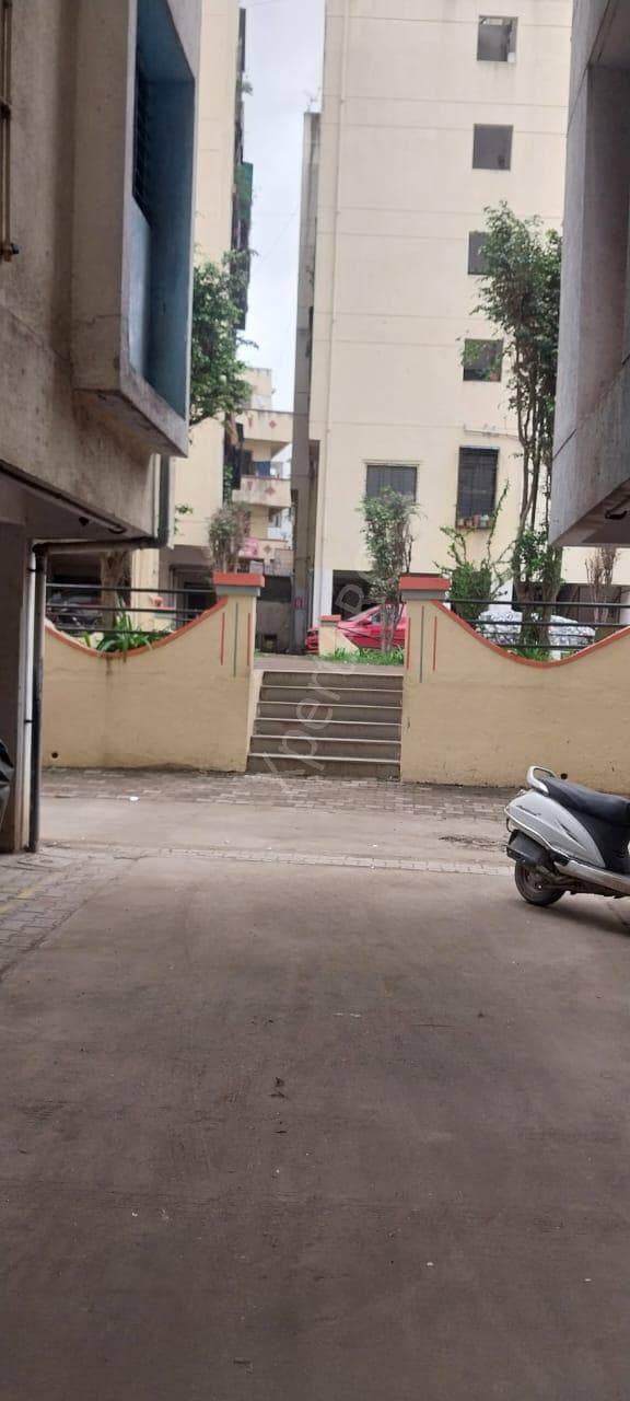 Property Photos 7