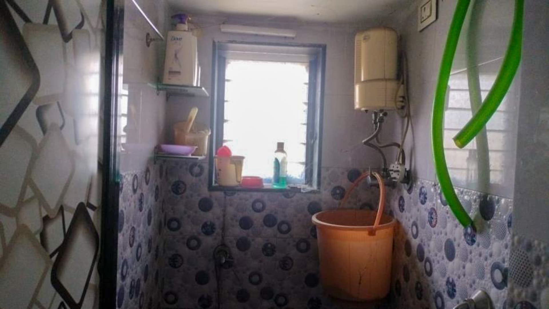 Property Photos 32