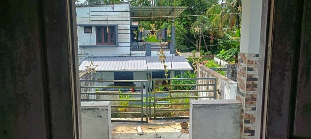 Property Photos 23