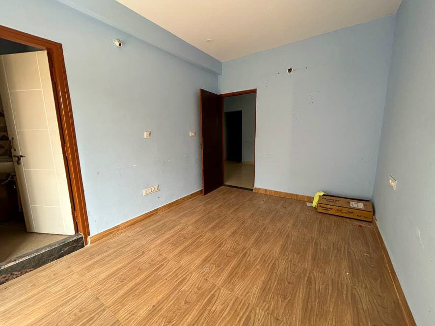 Property Photos 25