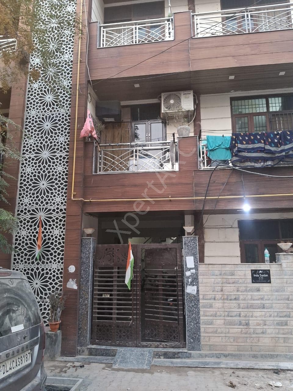 Property Photos 5