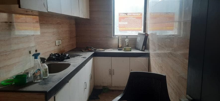 Property Photos 12
