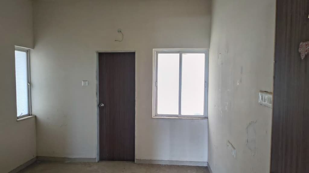 Property Photos 10