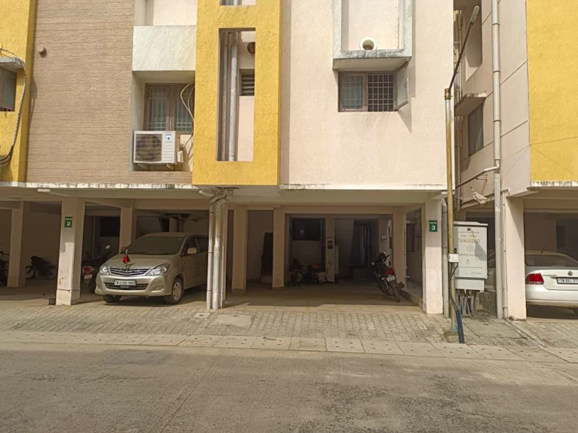 Property Photos 12