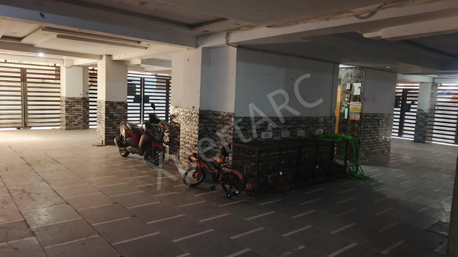 Property Photos 9