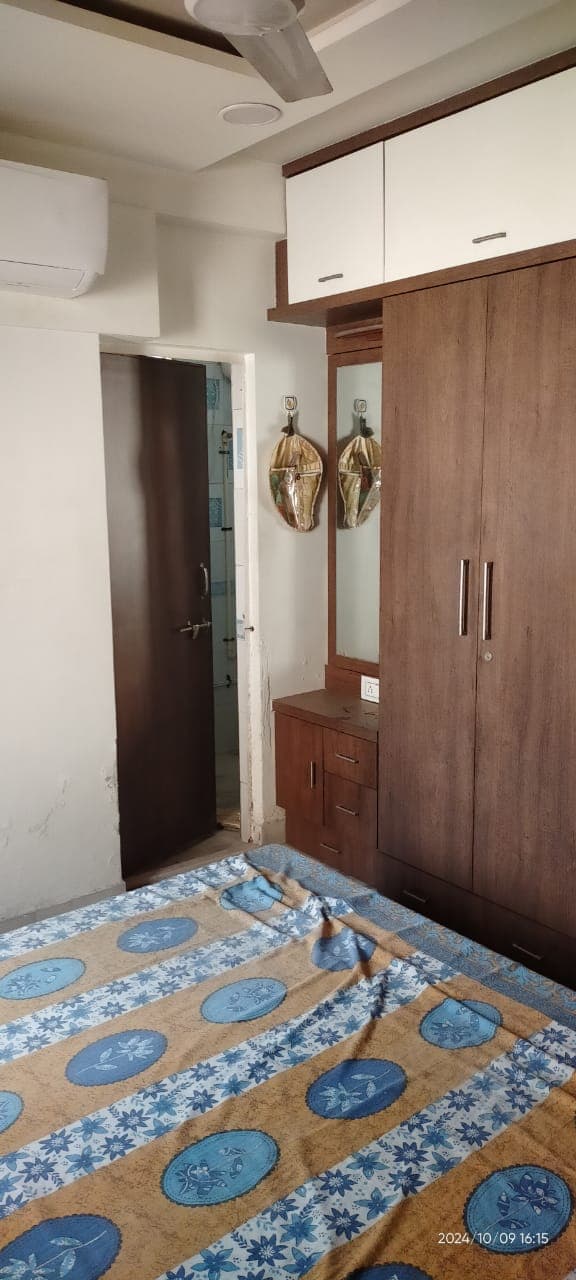Property Photos 6