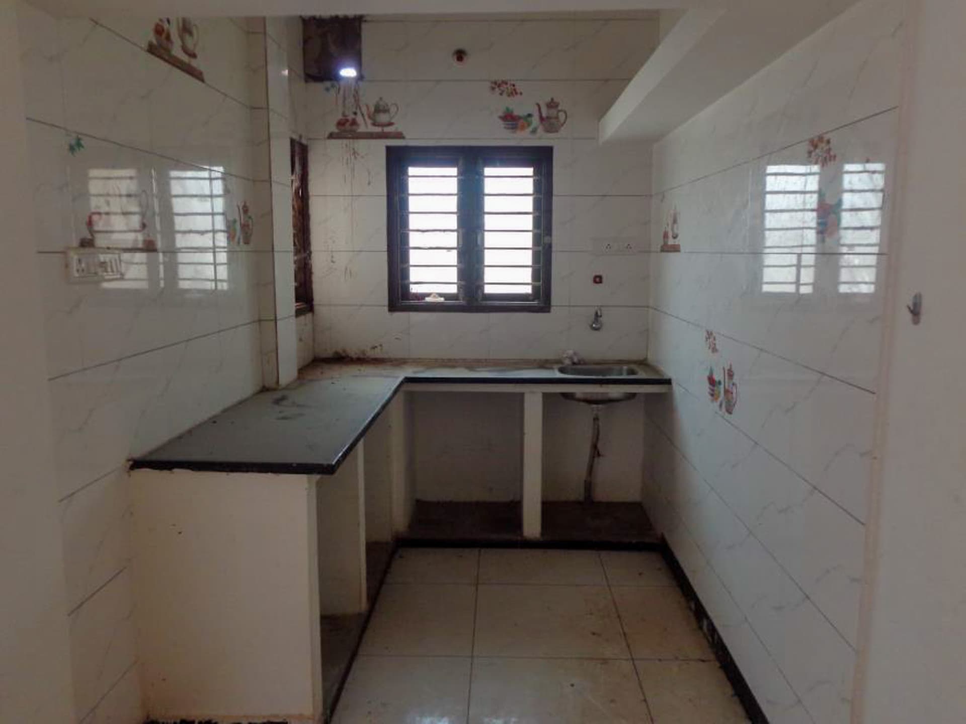 Property Photos 7