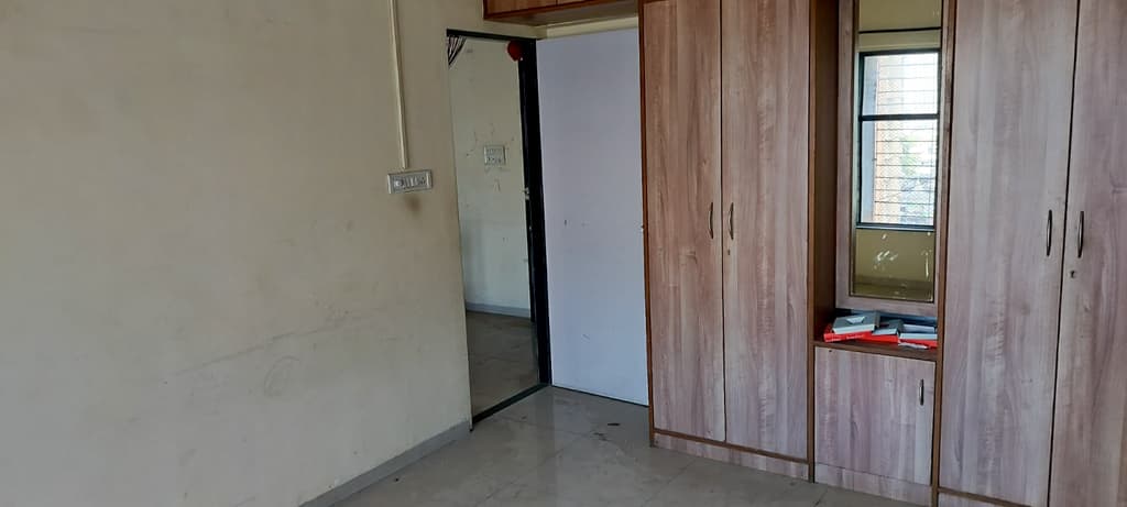 Property Photos 6