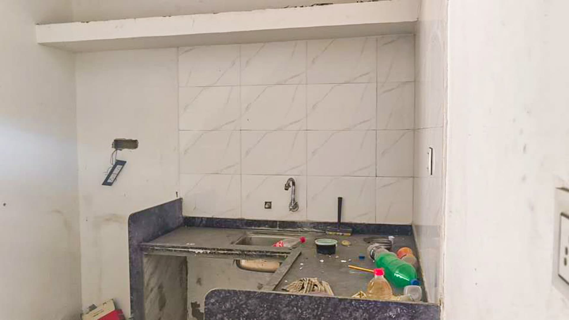 Property Photos 6