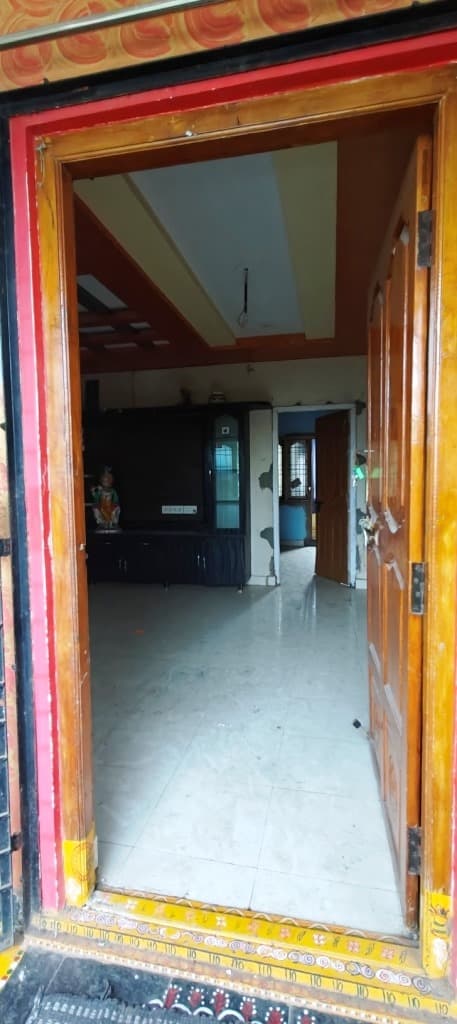 Property Photos 7