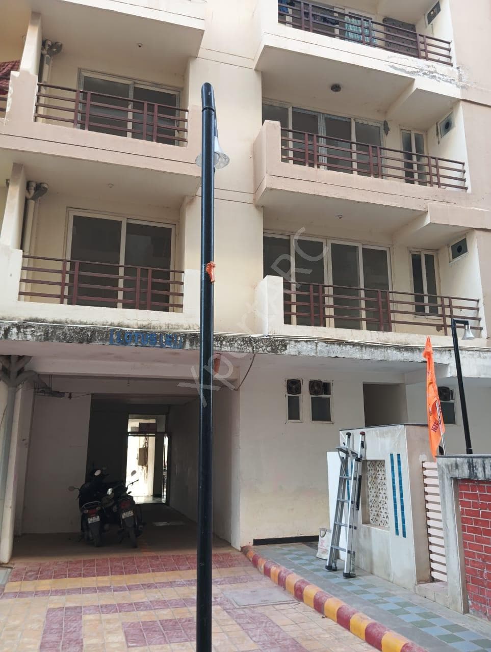 Property Photos 6